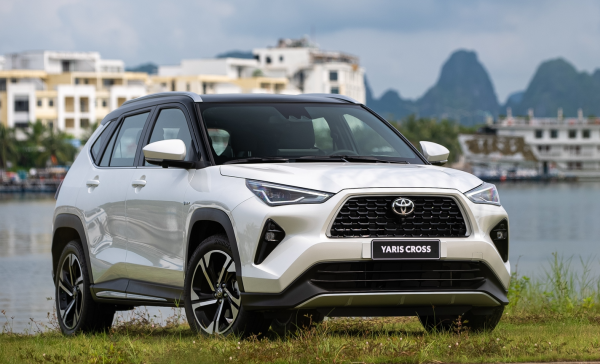 Bảng giá xe Toyota Yaris Cross tại Nghệ An tháng 7/2026: Ưu đãi lăn bánh và đánh giá phiên bản